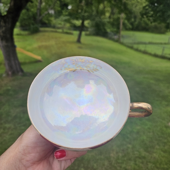 Royal Sealy Fine China Tea Cup & Saucer Iridescent Gold Burgundy & White - Picture 7 of 9